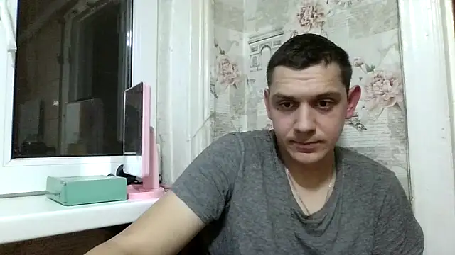 Show modela Mark1404 na web-kameri