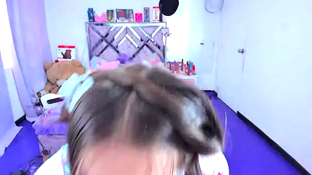 Chat XXX en directo de Luna_Analya