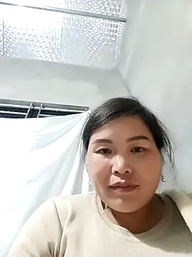 nana_nana99 Show Webcam