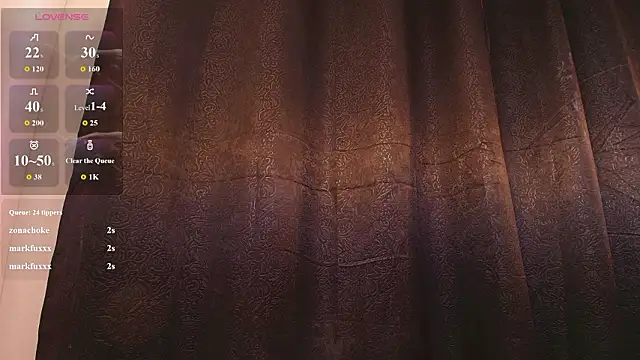 Hanna_Becker_ Adlı Modelin Canlı XXX Sohbeti