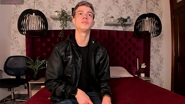 nicktorn Chat XXX in diretta