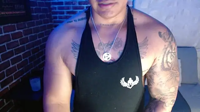 jordan_bigcock_ Chat XXX in diretta