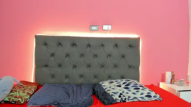 ariloe_quintero's Live XXX Chat