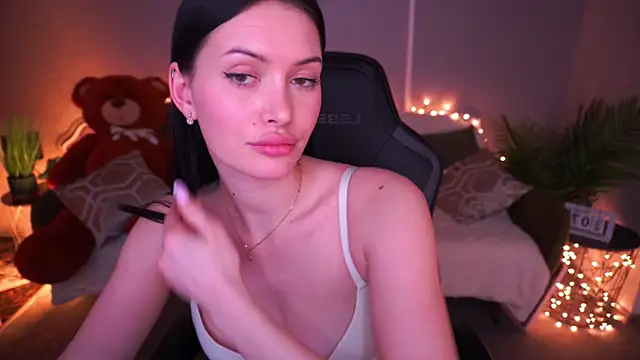 MilaSecrett 现场XXX聊天