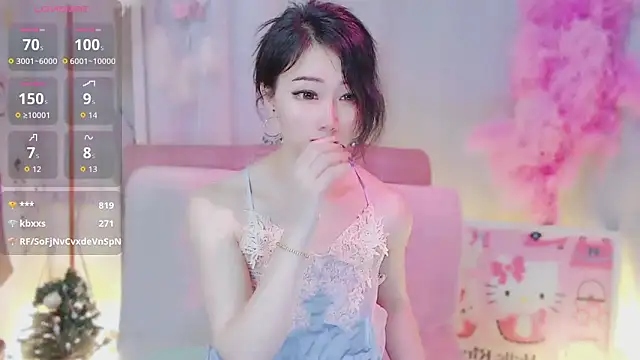 adelamiller 现场XXX聊天