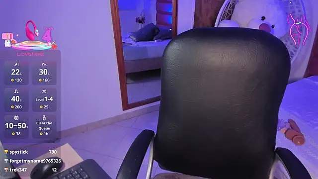 Chat +18 de catalehia_moonlightt ao vivo