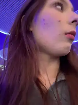 Chat +18 de LilluKatten ao vivo