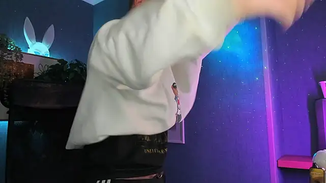 AlexxSweet 即時 XXX 聊天