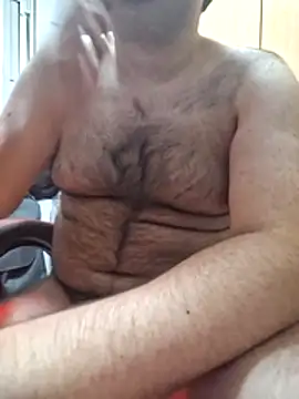 Javier_bear live XXX chat