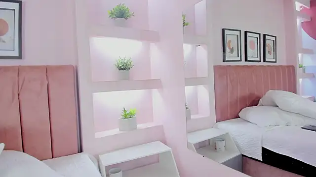 دردشة Sophia_Salem الجنسية المباشرة