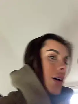 houseofnovaのライブXXXチャット