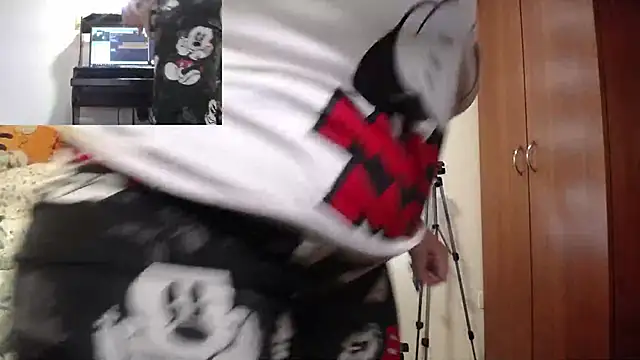 zoe_hotxxx's Live XXX Chat