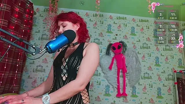 SmokyRose élő XXX-chatje