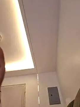 SaharQamar Adlı Modelin Canlı XXX Sohbeti