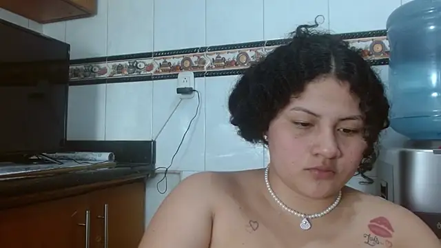 Онлайн чат XXX Baby_dirt