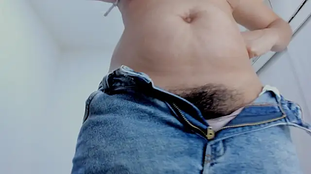 Chat +18 de Amelia_Debora_Antonella ao vivo