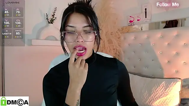 zoe_sexy_latin_19 Live XXX-Chat