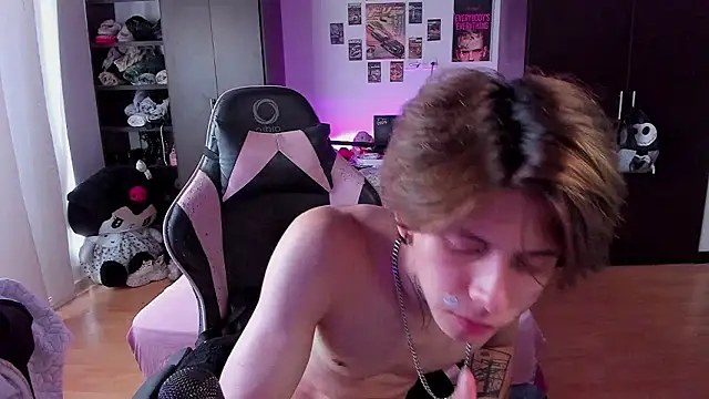 xIce_Boy Live XXX-chat