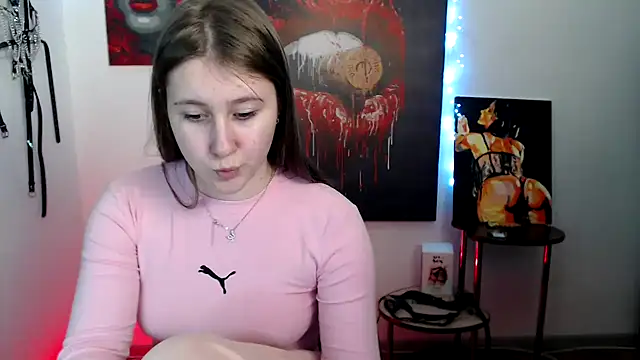 Milka_kamila: онлайн-секс-ча т