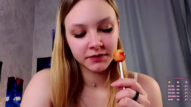 แชท XXX สดของ ElissaGlod