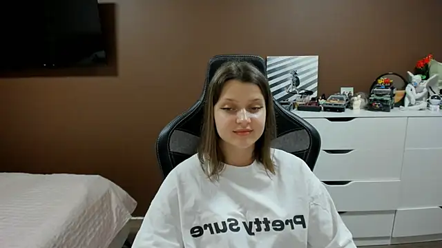 SoniNesti: онлайн-секс-чат