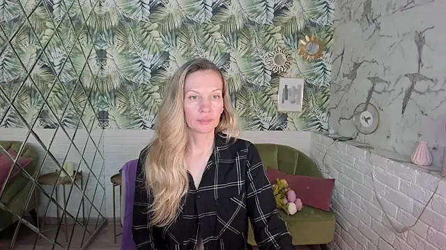 Онлайн чат XXX NancyGrace