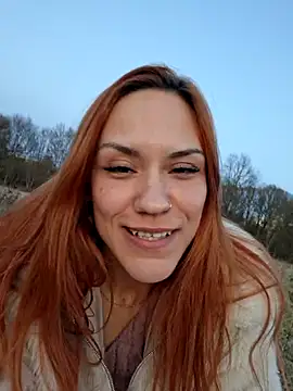 SlimBellaa – Naživo XXX chat