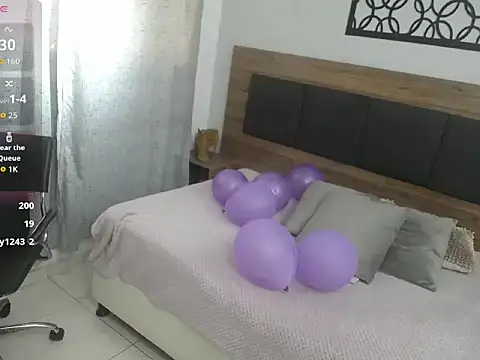 miss_charlott_18 Live XXX Chat