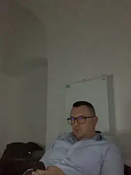 Mike8523 Webcam show