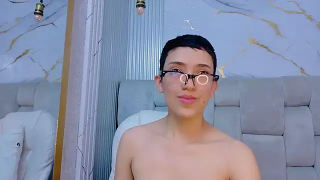 MichaelRossexxx's Live XXX Chat