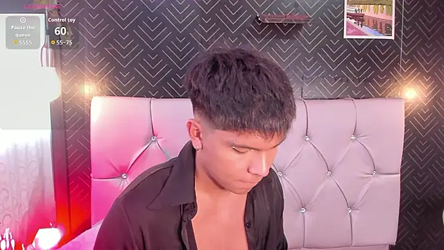 Thiago_Kozak Chat XXX in diretta