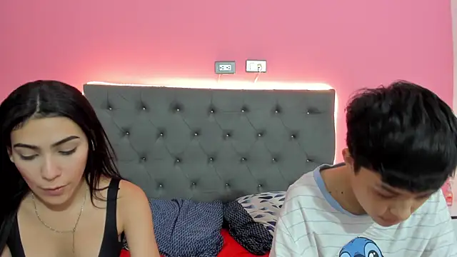 ariloe_quintero's Live XXX Chat