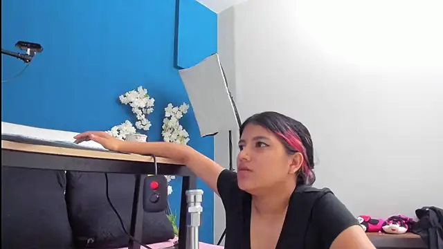 แชท XXX สดของ letty_straus