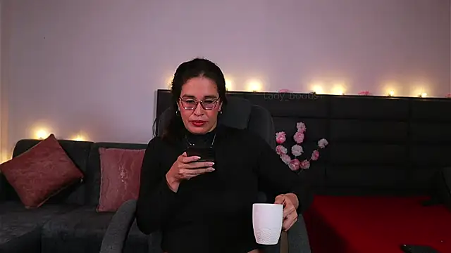 Онлайн чат XXX kathieandpovcock1