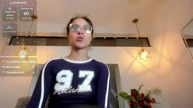 Hanna_Cornee_'s Live XXX Chat