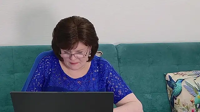 Sandra_Sunrise Chat XXX live