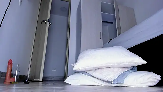 Skarleth69: онлайн-секс-чат