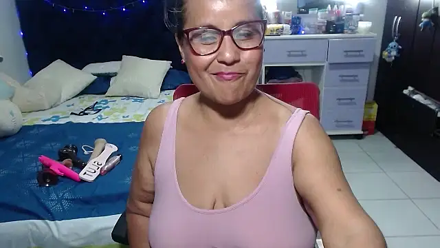 Chatroom XXX en direct de pervert_mommy_