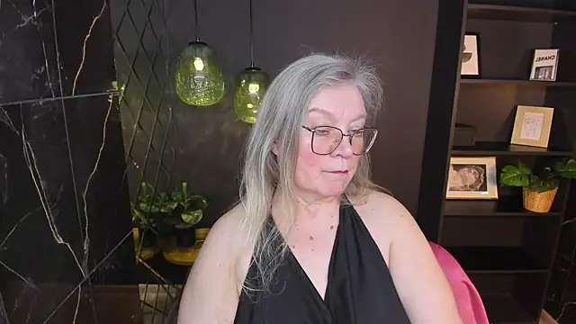 NataliMellow: онлайн-секс-чат