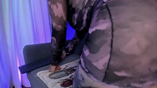 flower_smith_ – Live XXX-chat