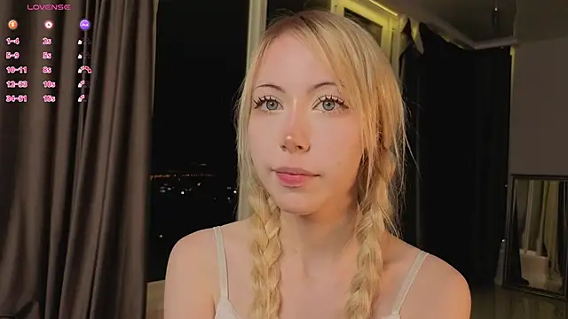 UWU_flower 即時 XXX 聊天