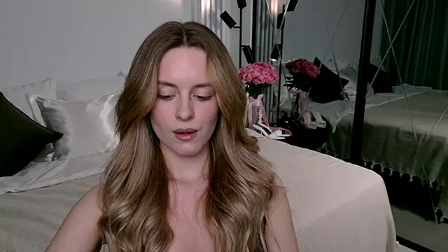 RozzitaBedberry: онлайн-секс-чат