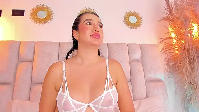 Czat XXX na żywo – spicy_white_