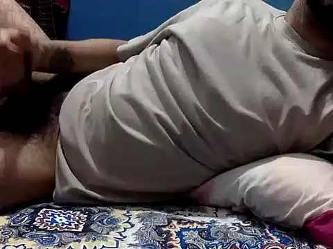 PrecumbonerのライブXXXチャット