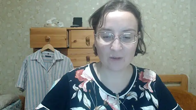 Smart_Rose Adlı Modelin Canlı XXX Sohbeti