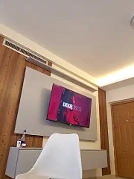 SaharQamar webkamerás műsora