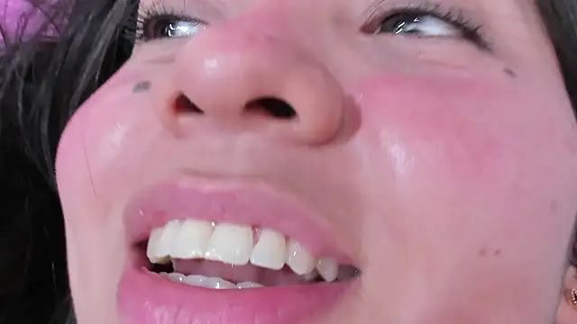 Cuty_sexy_hot's Live XXX Chat