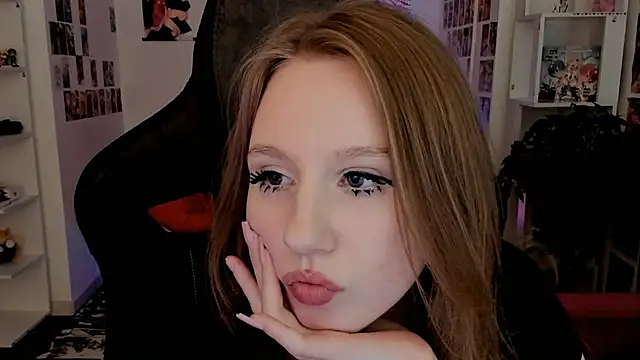 XXX chat uživo modela DariaTate