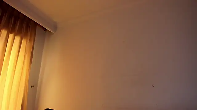 XXX chat uživo modela mystery_psique