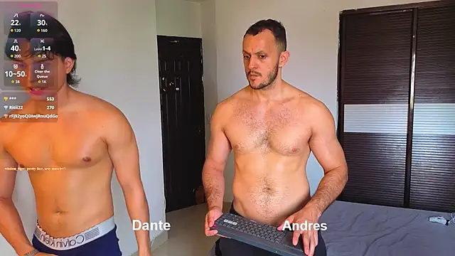 TeddyBear_07's Live XXX Chat